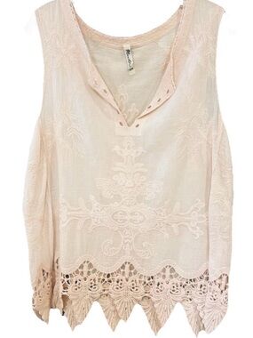 MontEco Embroidered Sleeveless Top Crochet Lace Hem Boho S/M